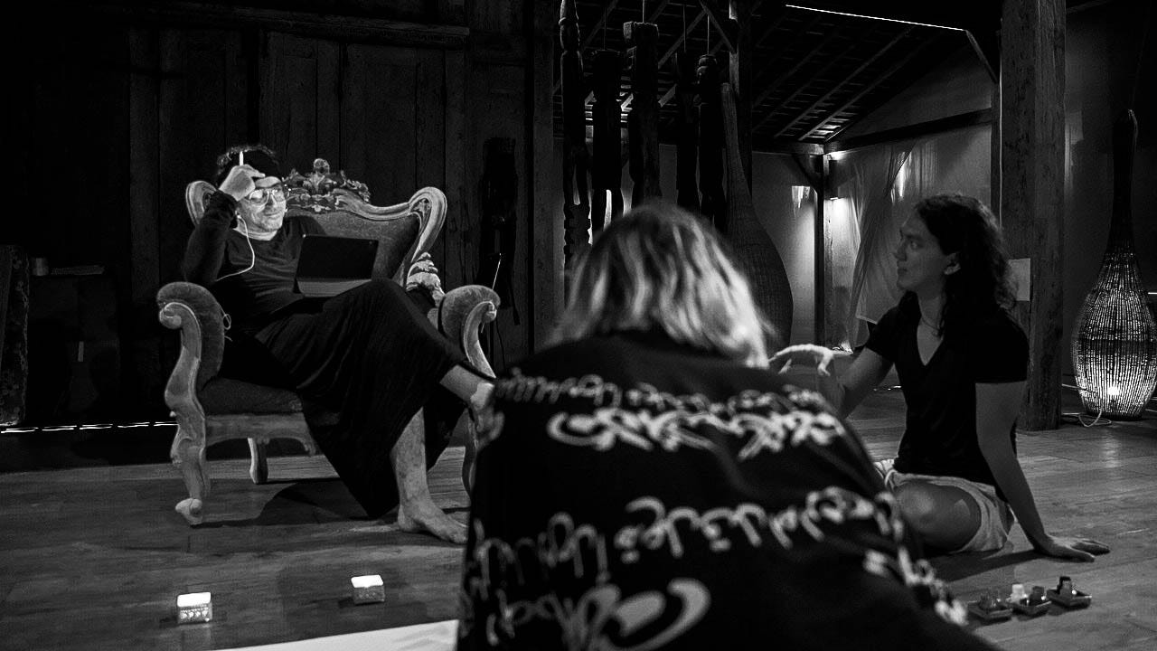 Spiritual teacher Michael Wogenburg leading sensual liberation retreat workshop