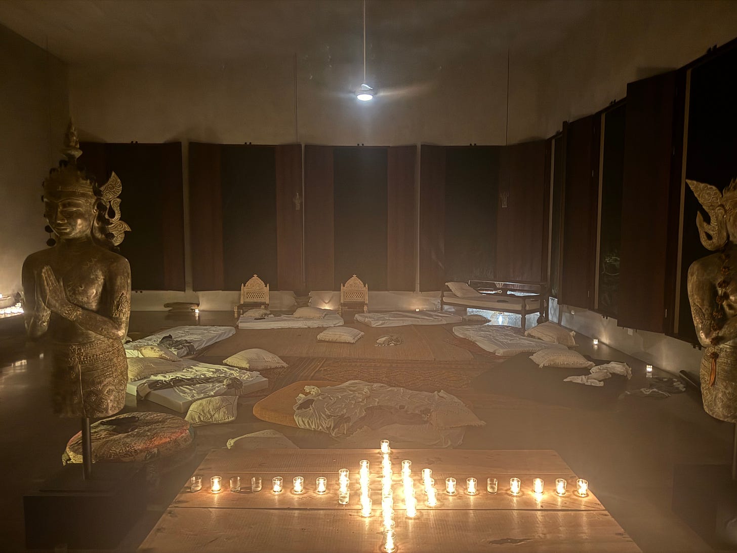 Wisdom lineage spiritual knowledge transfer through tantric teachings