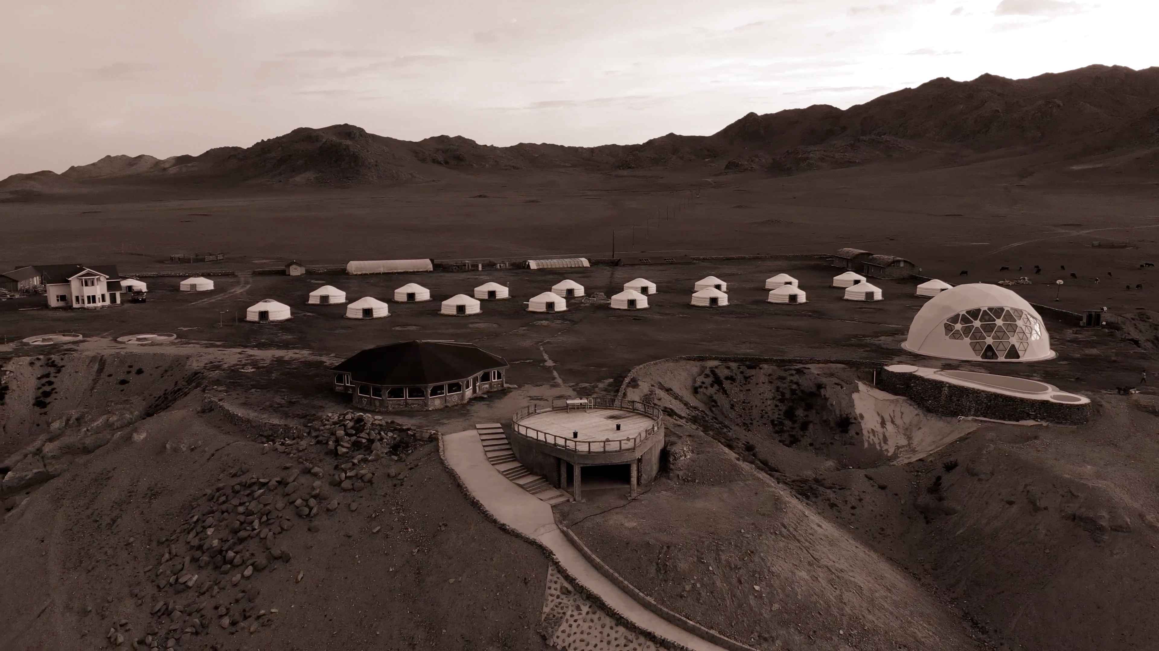 Tantra Yoga Retreat Locations - Worldwide Luxury Destinations